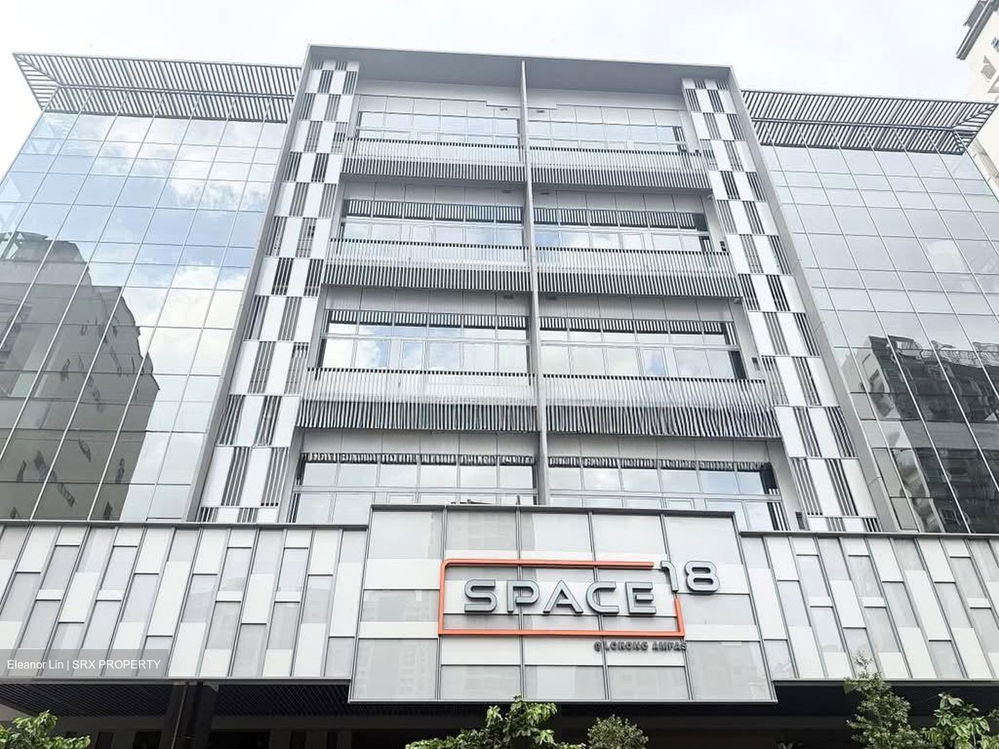 Space 18 (D12), Factory #586038981